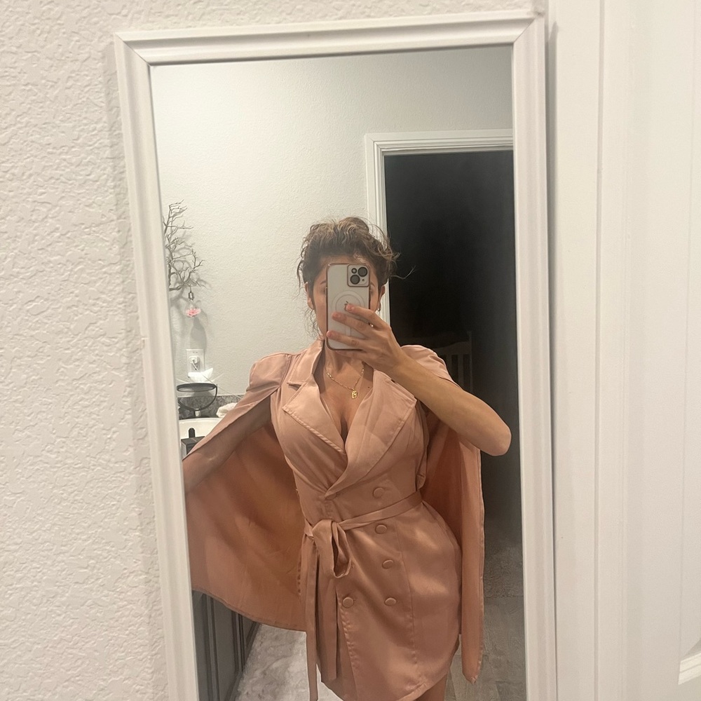 Small cream  dress